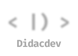 Logotipo de Didacdev. Una "de" creada con signos de código.